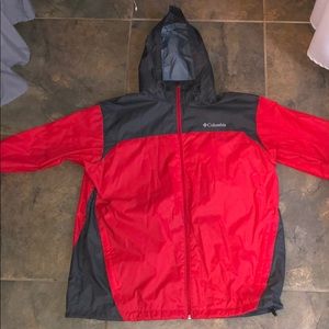 ☔️ Columbia Rain Jacket Lrg ☔️